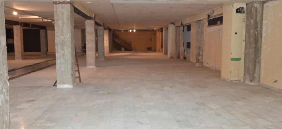 Pabellón comercial en Azpeitia