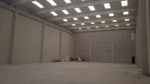 PABELLÓN EN URNIETA (1.240m²)