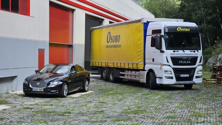 CAMION 12M-1