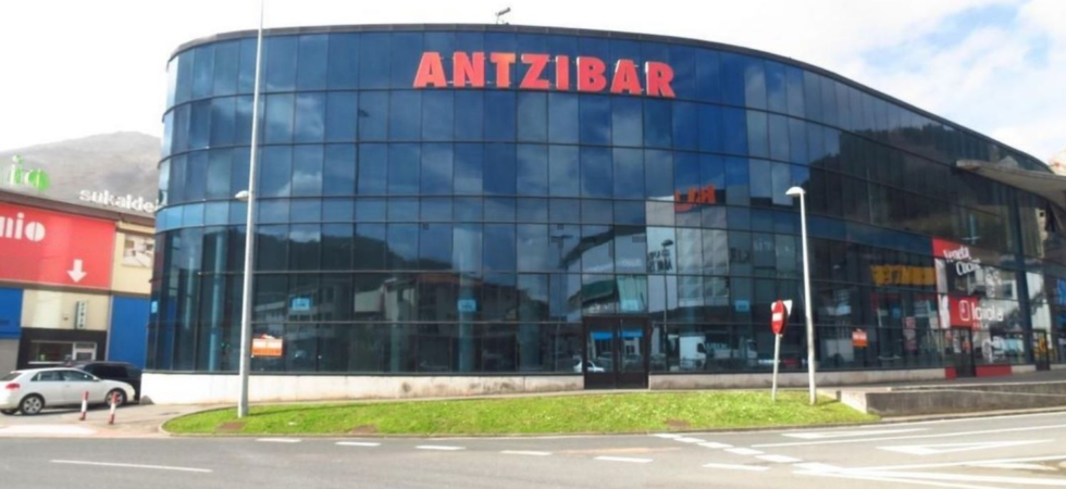 Comercial en Azpeitia
