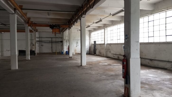 pabellón industrial con parcela en Bergara