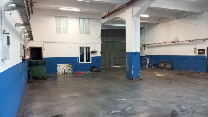 interior-pabellon-industrial-elgoibar-250m2